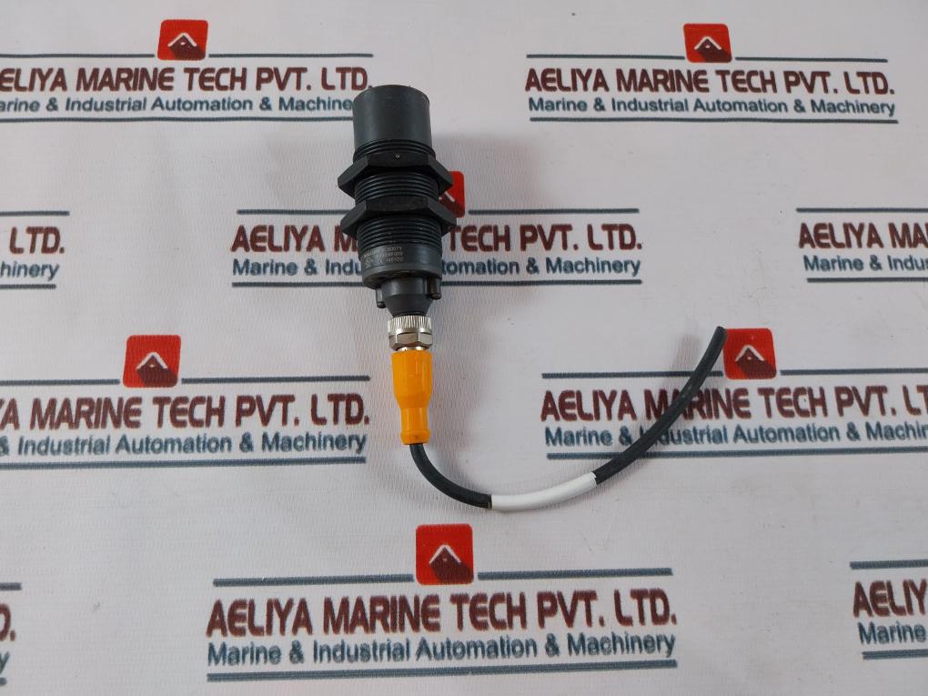 Balluff Bcs007Y Capacitive Level Sensor