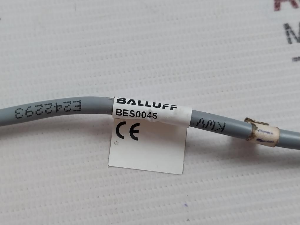 Balluff Bes0045 Inductive Proximity Switch Sensor E242293 80C 300V Vw-1