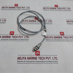 Balluff Bes0045 Inductive Proximity Switch Sensor E242293 80C 300V Vw-1