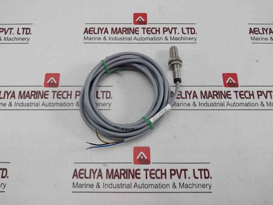 Balluff Bes 516-325-bo-c Inductive Proximity Sensor With 3M Cable 10–30V Dc