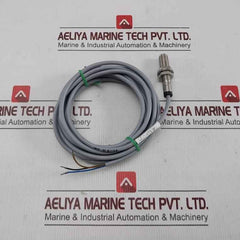Balluff Bes 516-325-bo-c Inductive Proximity Sensor With 3M Cable 10–30V Dc