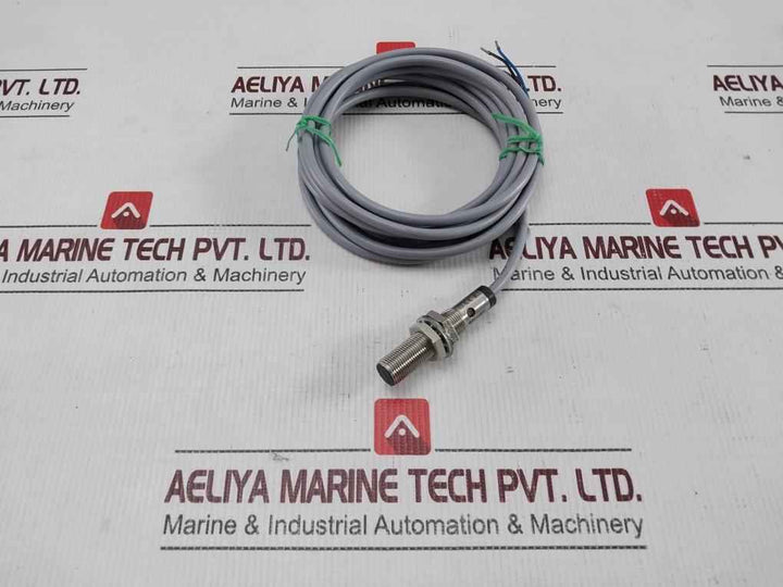 Balluff Bes 516-325-bo-c Inductive Proximity Sensor With 3M Cable 10–30V Dc