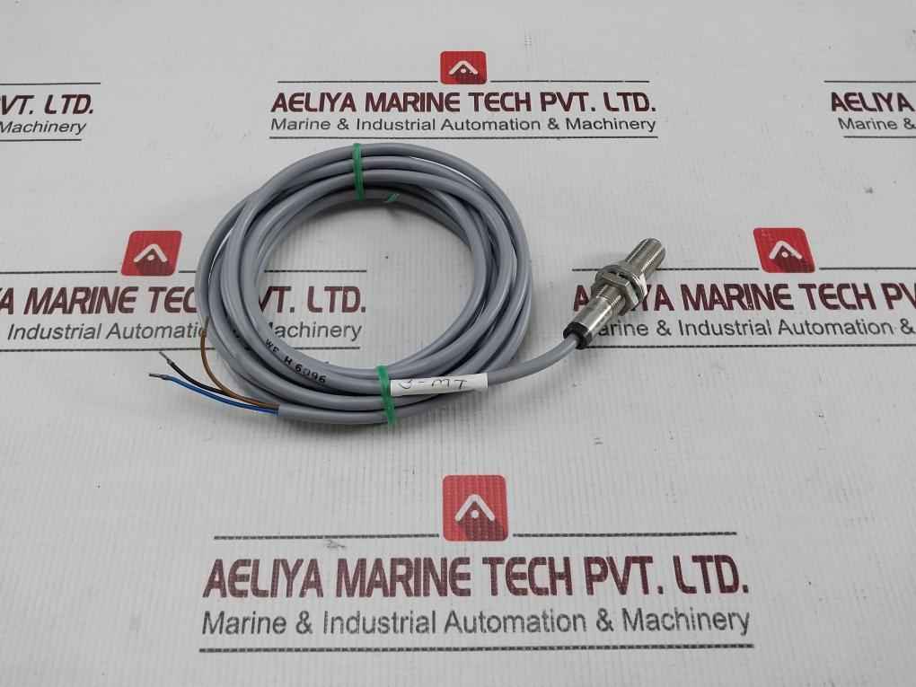 Balluff Bes 516-325-bo-c Inductive Proximity Sensor With 3M Cable 10–30V Dc