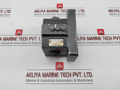 Balluff Bns 519-d3-d12-100-10 Mechanical Multiple Position Limit Switch