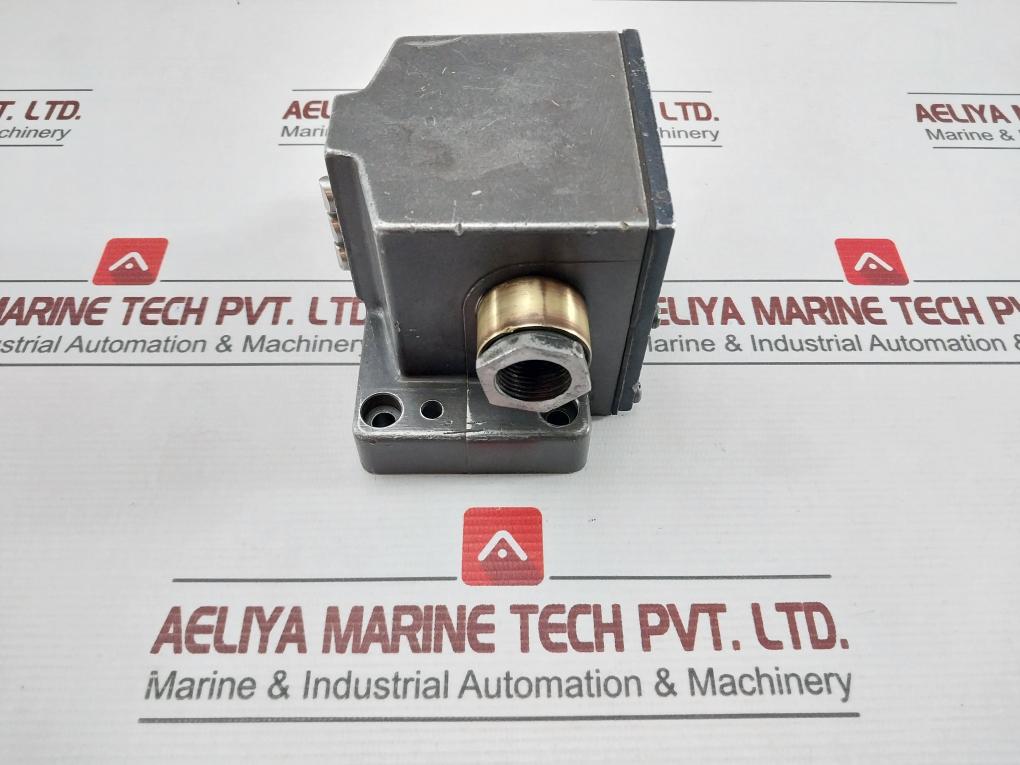 Balluff Bns 519-d3 Limit Switch