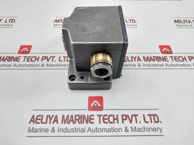 Balluff Bns 519-d3-d12-100-10 Mechanical Multiple Position Limit Switch
