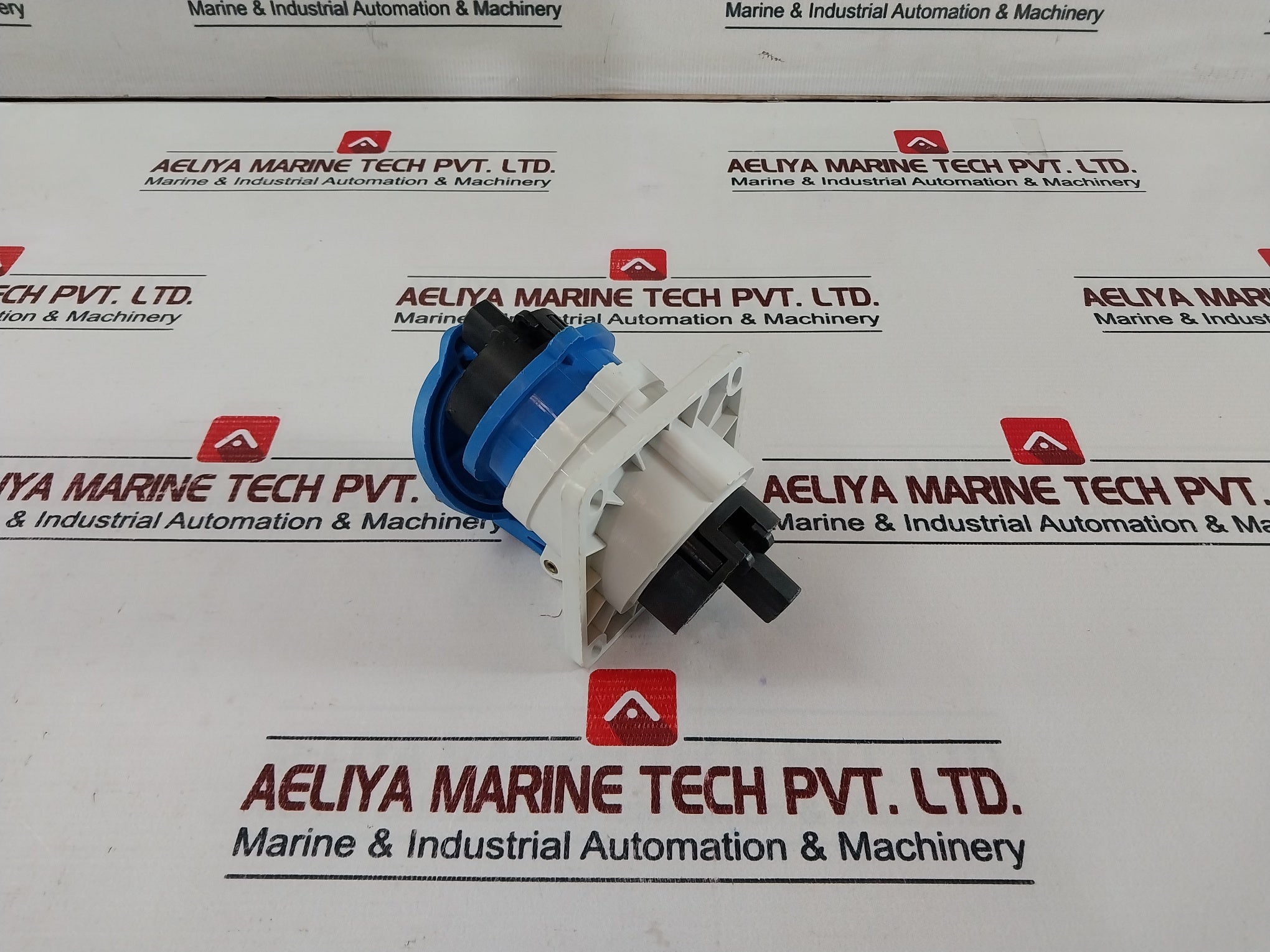 Bals Cee Norm 32-6H/200-250 Ac Plug 12310 Ip44