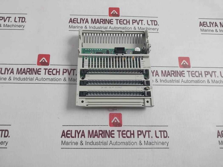 Barber-colman Dsdo-16000-000-0-00 I/O Base 24Vdc