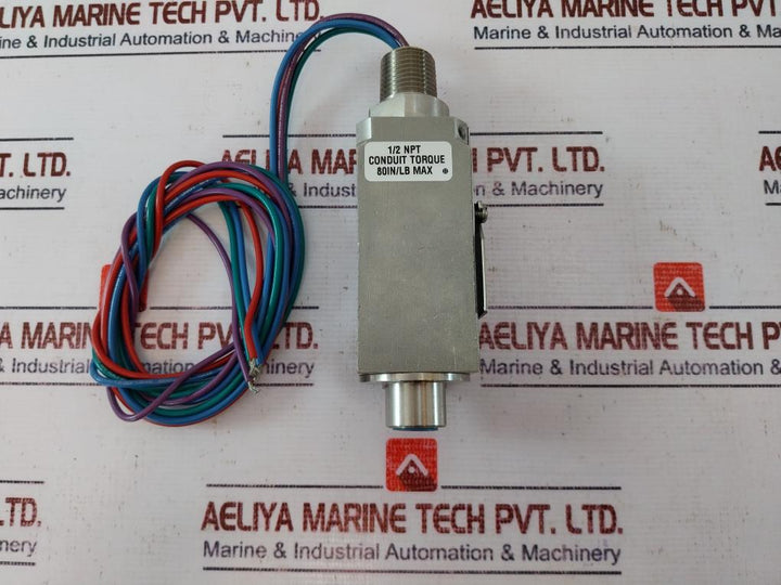 BARKSDALE 9692X-1CC-2-02 PRESSURE SWITCH