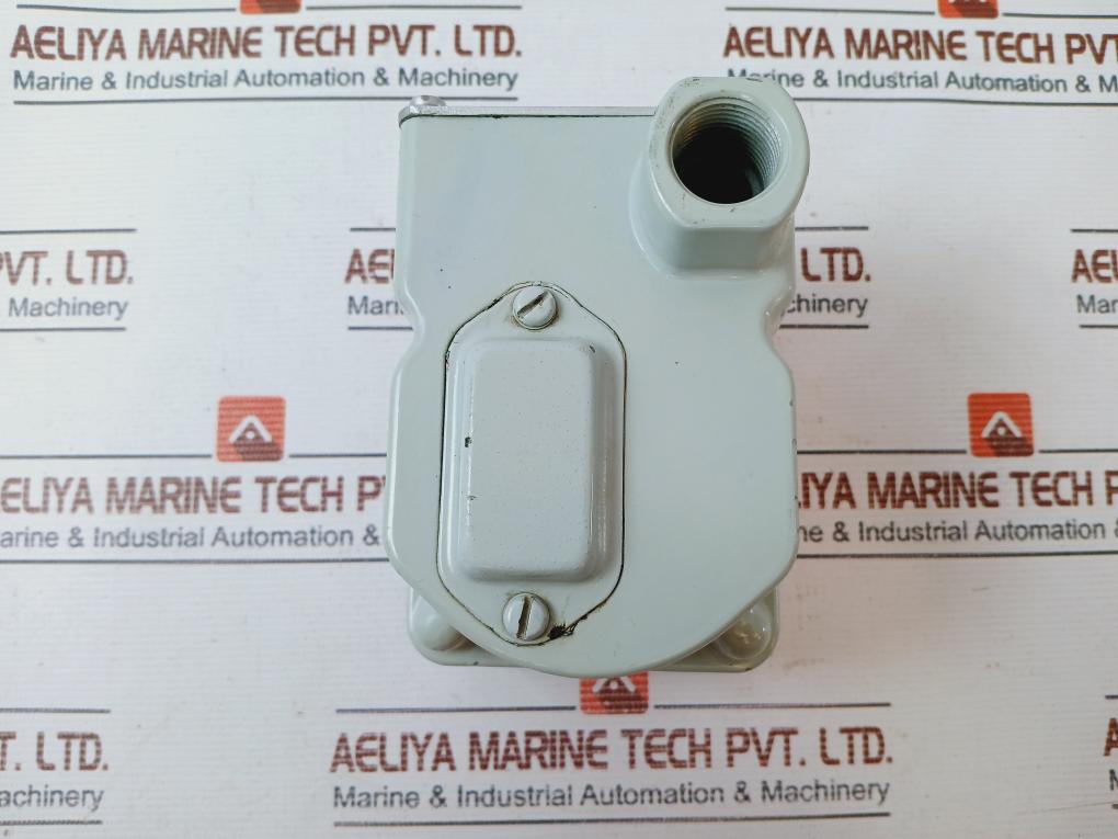 Barksdale D2T-0057/ D2T-H18SS Pressure Switch