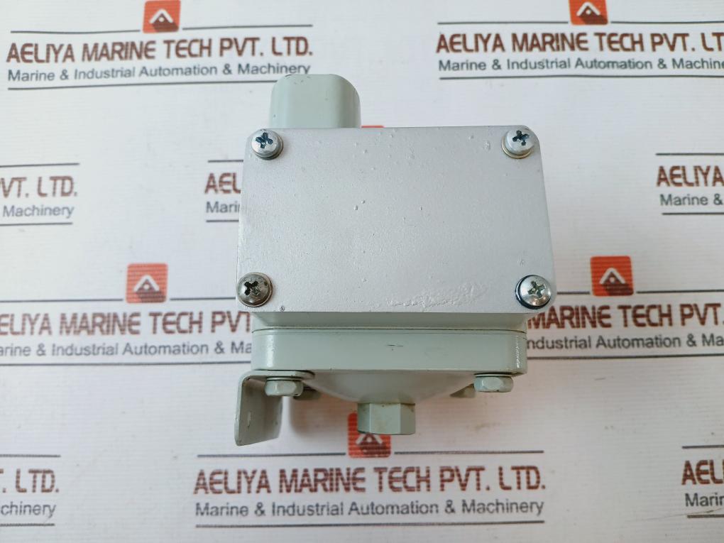 Barksdale D2T-0057/ D2T-H18SS Pressure Switch