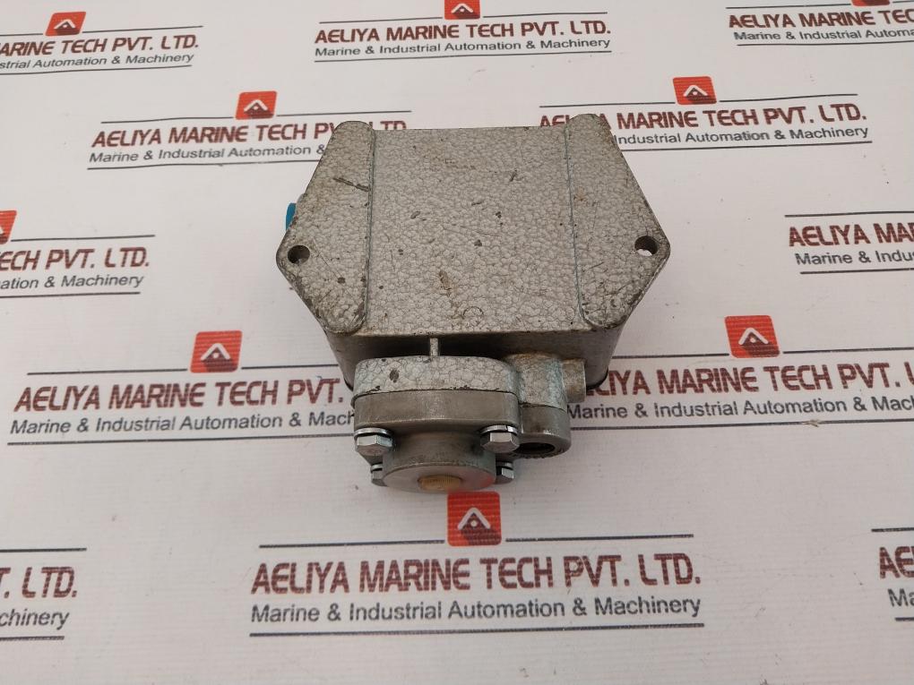 BARKSDALE P1H-V340SS-T-050 Pressure Switch 0.4-24 BAR 250v