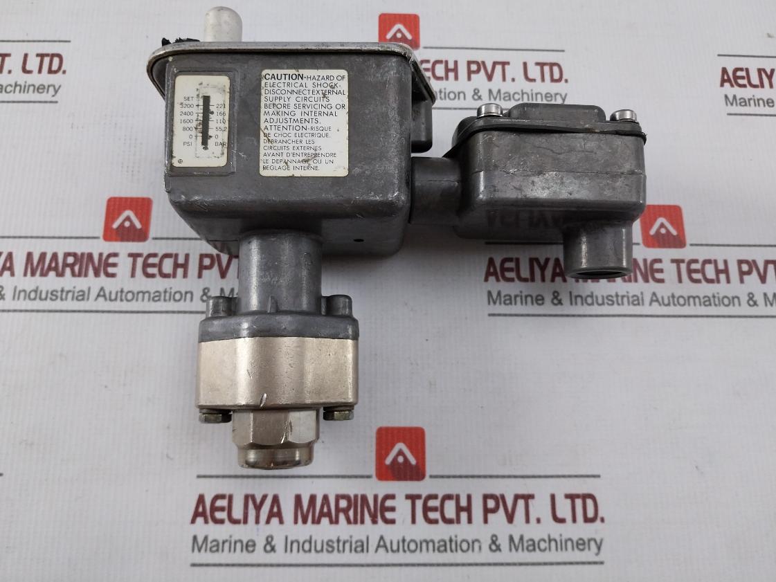 Barksdale C9622-3 Pressure Actuated Switch