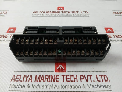 Barrier Terminal Block With Base Ic670Chs001Cag Ge Fanuc