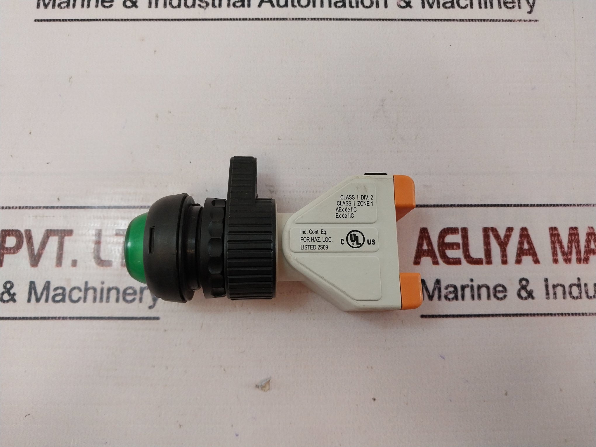 Bartec 07-3353-1110 Green Pushbutton Switch Ac 12-250V Dc 12-60V