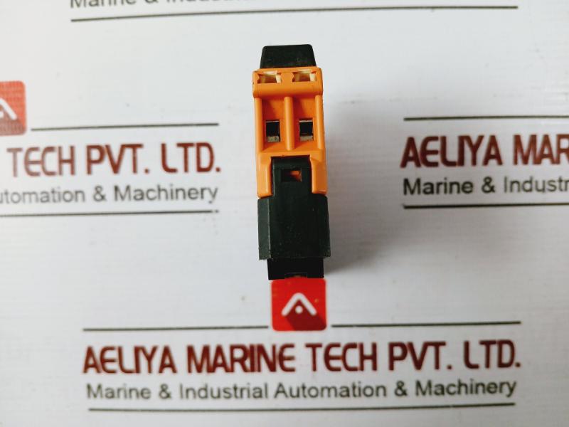 Bartec 07-7311-6131Ee00 Isolator Terminal Ip 30 Ac-15 400V/2A