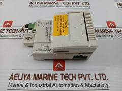 Battery-Unit-SB821-Abb-209958-3