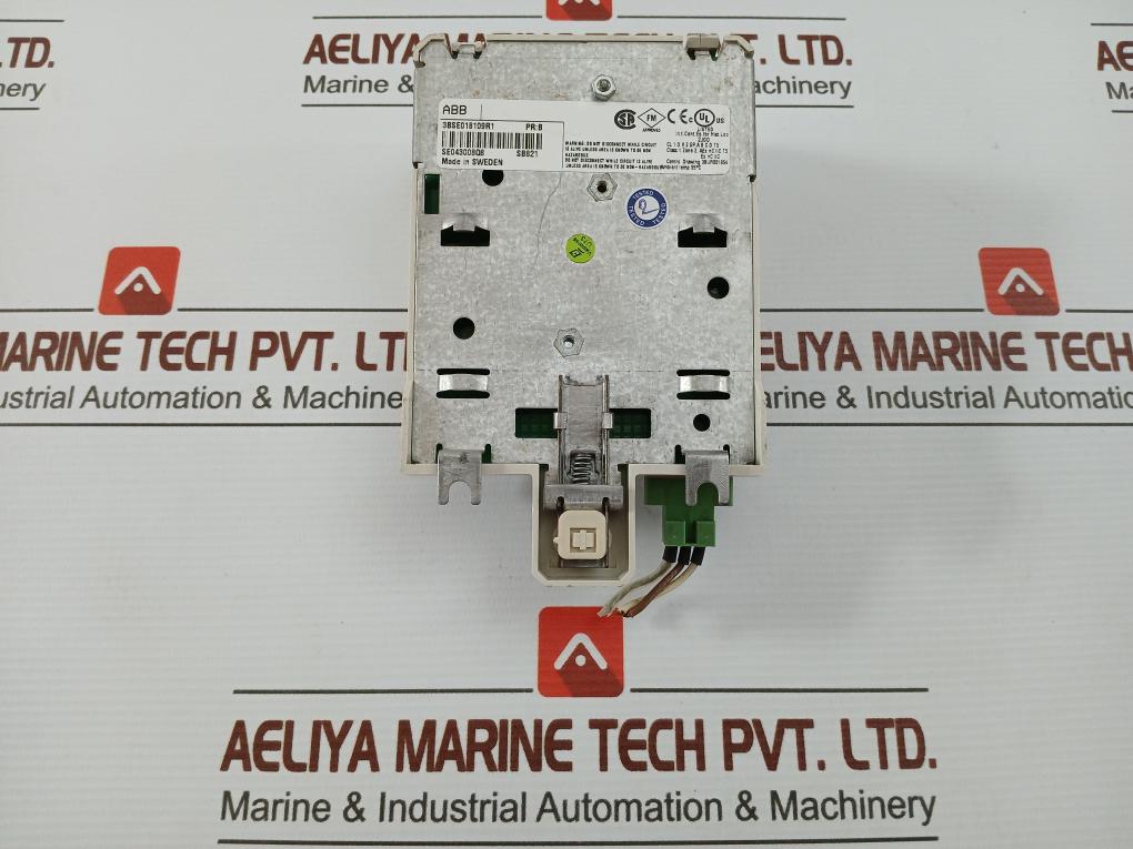 Battery-Unit-SB821-Abb-209958-6