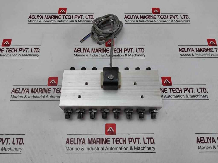 Baumer Electric 8 Outlets Flow Indicator 1.5 Meter Di 12.82.01/1