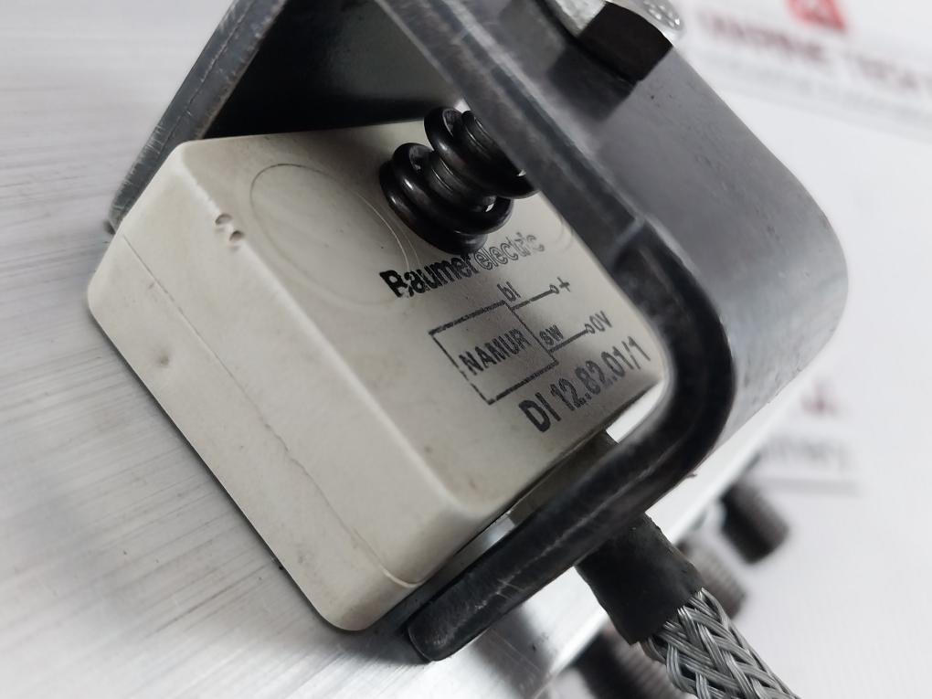 Baumer Electric 8 Outlets Flow Indicator 1.5 Meter Di 12.82.01/1