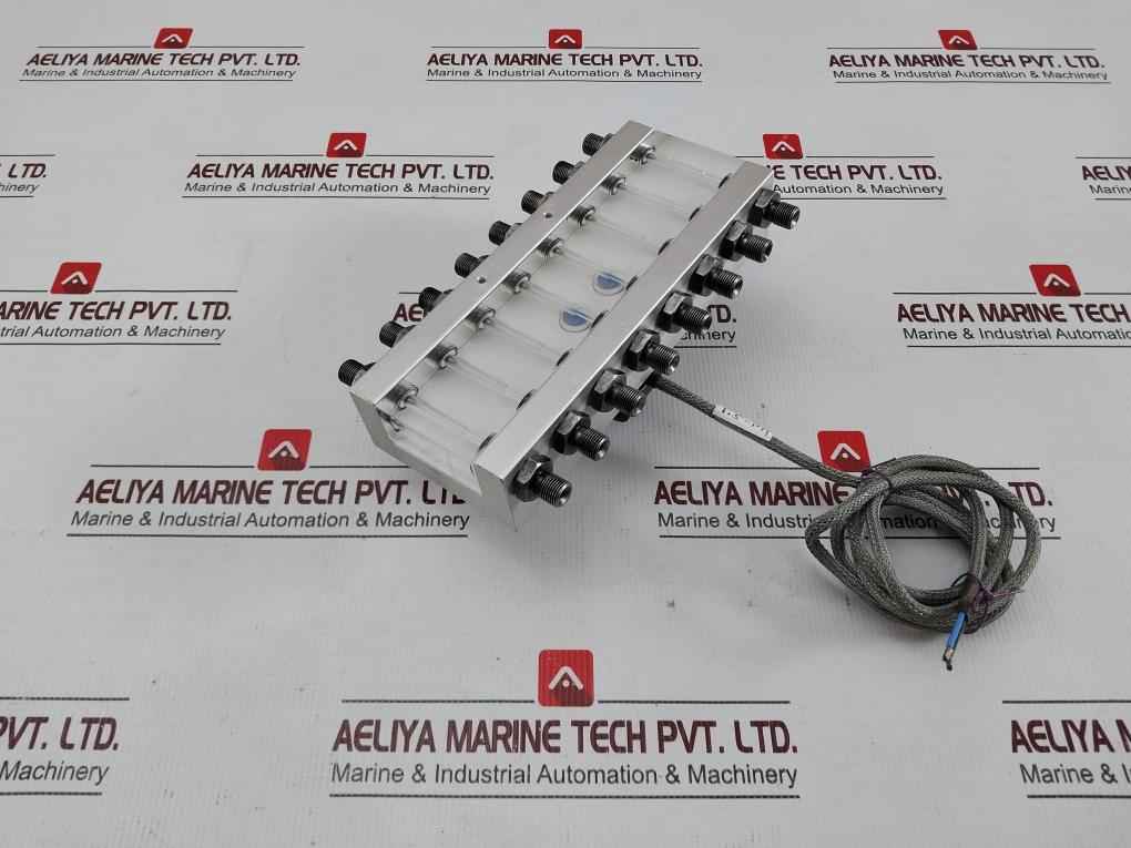Baumer Electric 8 Outlets Flow Indicator 1.5 Meter Di 12.82.01/1