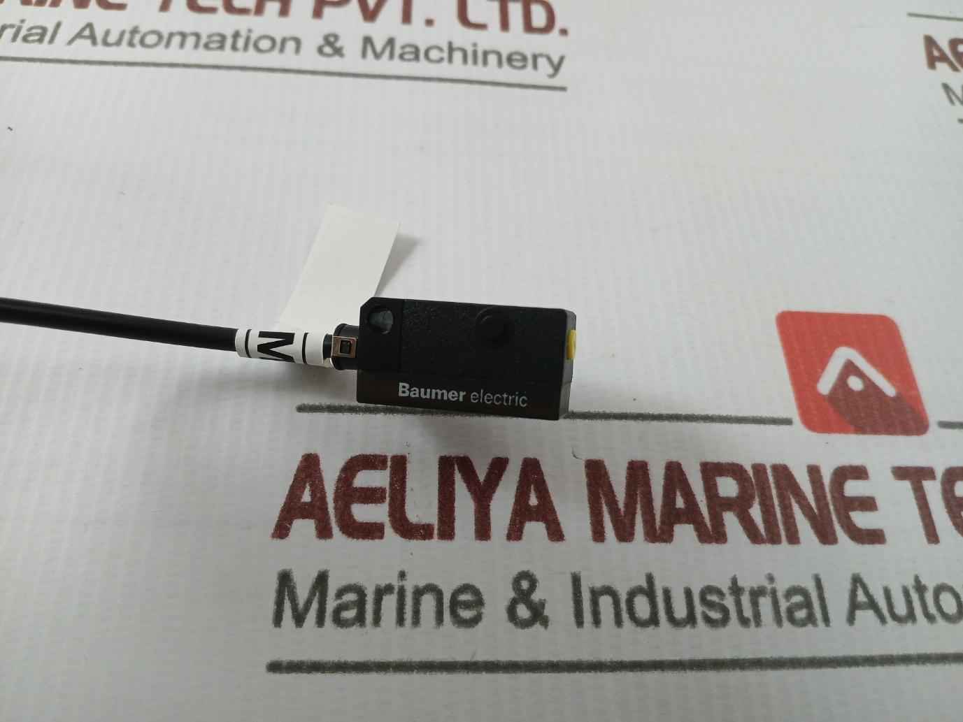Baumer Electric Fhdk 10P5101 Position Photoelectric Diffuse Sensor S391 2M