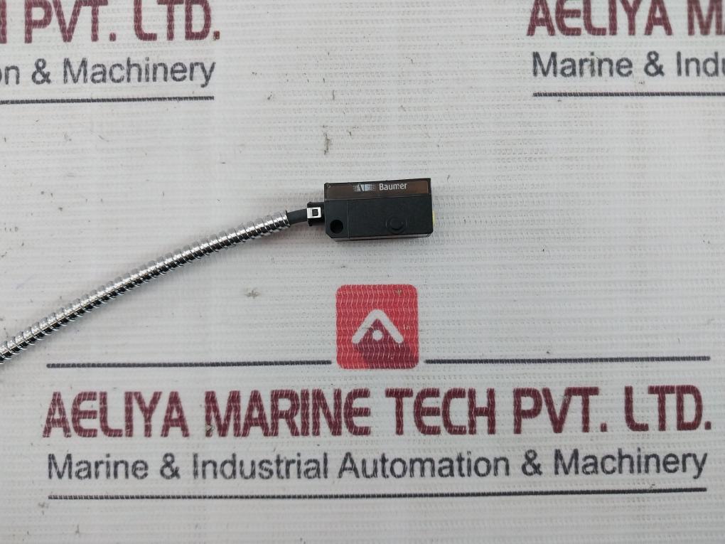 Baumer Fhdk 10P51/404613 Diffuse Sensor With Background Suppression R103