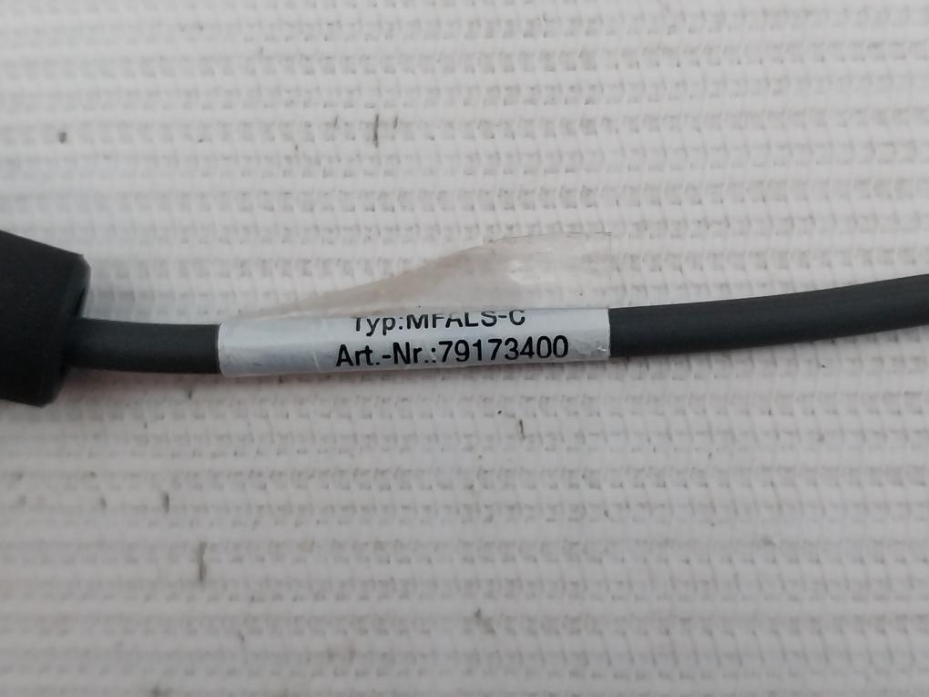 Baumer Fhdk 10P51/404613 Diffuse Sensor With Background Suppression R103