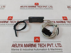Baumer Fvdk 10P69Yr Photoelectric Sensor Rev 00 3Hna001539-001 12-24Vdc