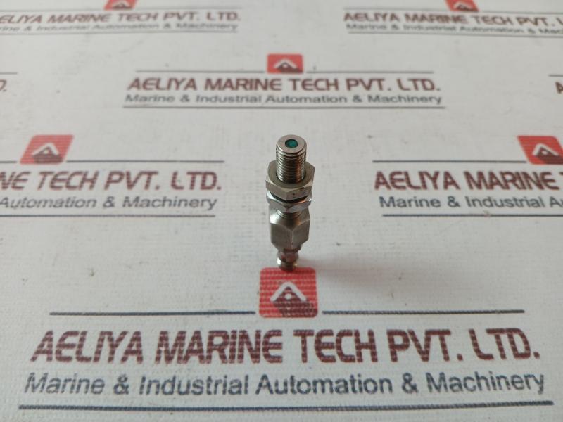 Baumer Ifrm 04P1513/S35L Inductive Proximity Switch M044