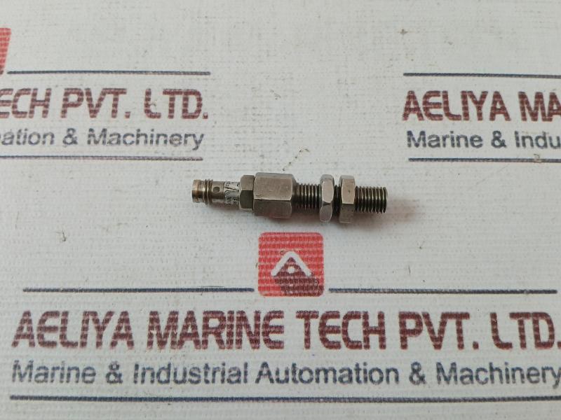 Baumer Ifrm 04P1513/S35L Inductive Proximity Switch M044