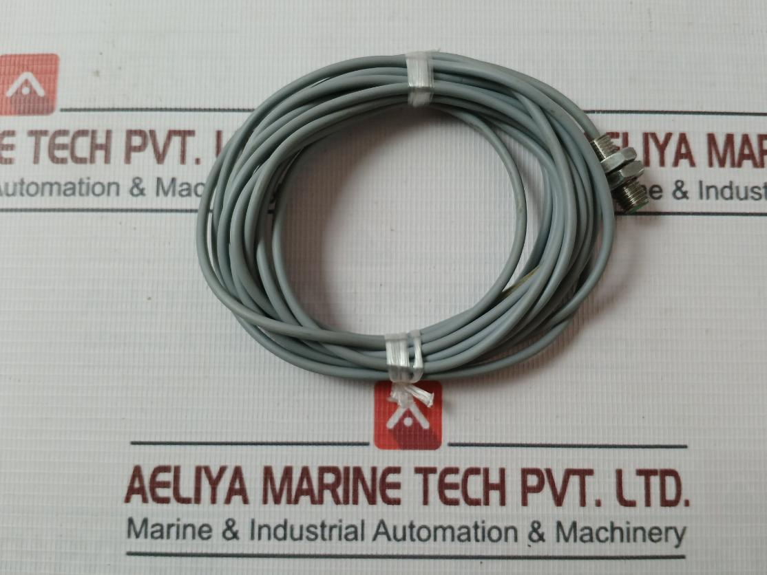 Baumer Ifrm 08P1713/L/0400 Inductive Proximity Switch Sensor C172, 4-meter Vaier