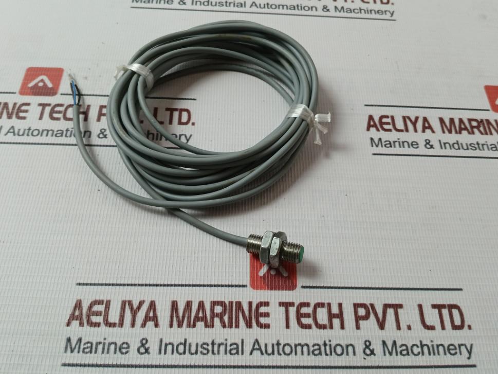 Baumer Ifrm 08P1713/L/0400 Inductive Proximity Switch Sensor C172, 4-meter Vaier