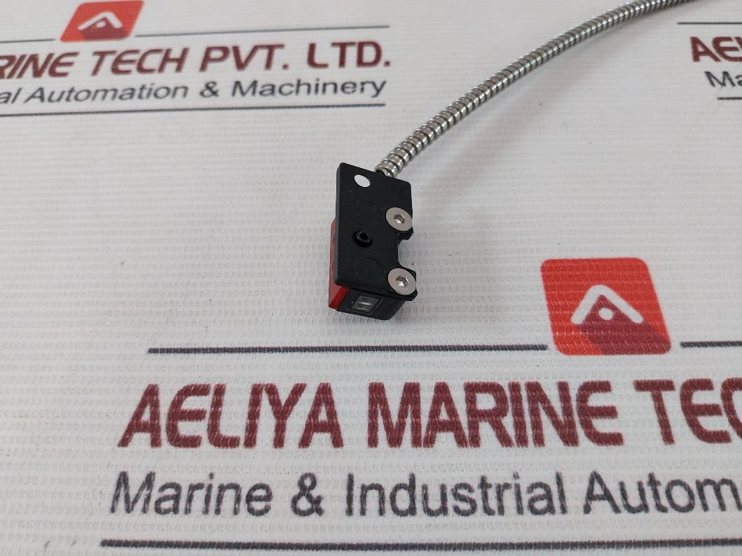 Baumer O200.Gr-11219271 Photoelectric Miniature Sensor P303.10.X