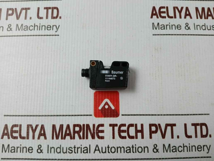 Baumer O300Y.Qr-11144073 Photoelectric Sensor