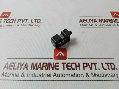 Baumer O300Y.Qr-11144073 Photoelectric Sensor