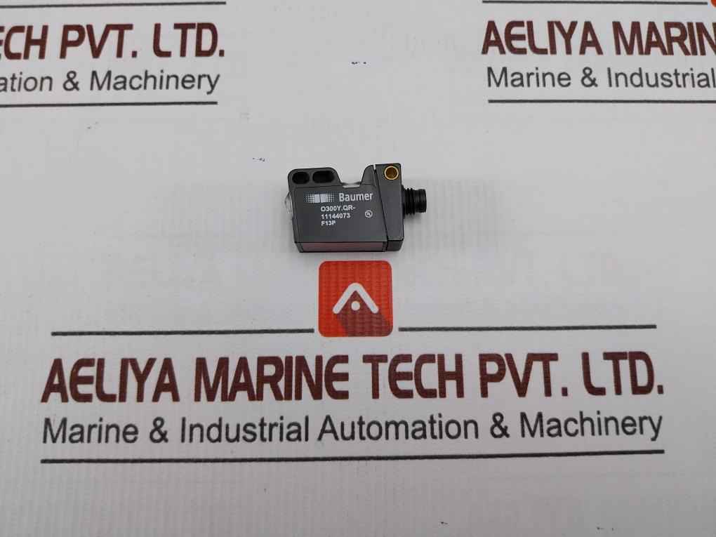 Baumer O300y.qr-11144073 Photoelectric Sensor -25+60c 40ma 3.5m 10-30 Vdc