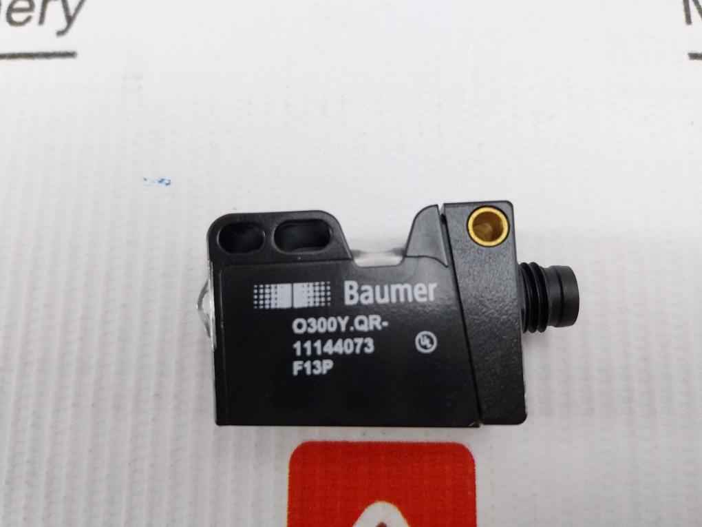 Baumer O300y.qr-11144073 Photoelectric Sensor -25+60c 40ma 3.5m 10-30 Vdc