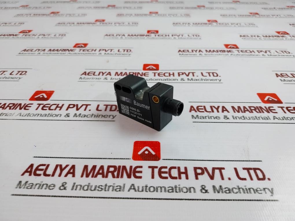 Baumer O500.Zi-11121171 Sensor F03P New