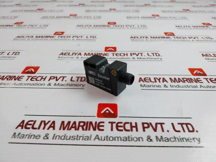 Baumer O500.Zi-11121171 Sensor F03P New