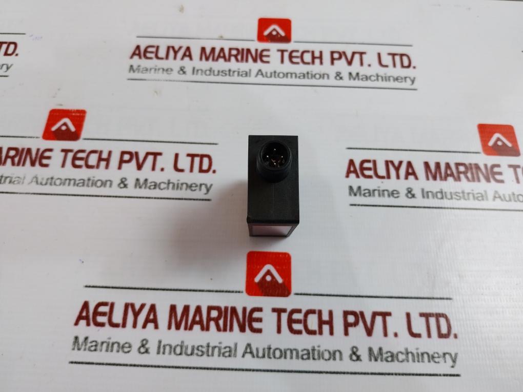 Baumer O500.Zi-11121171 Sensor F03P New