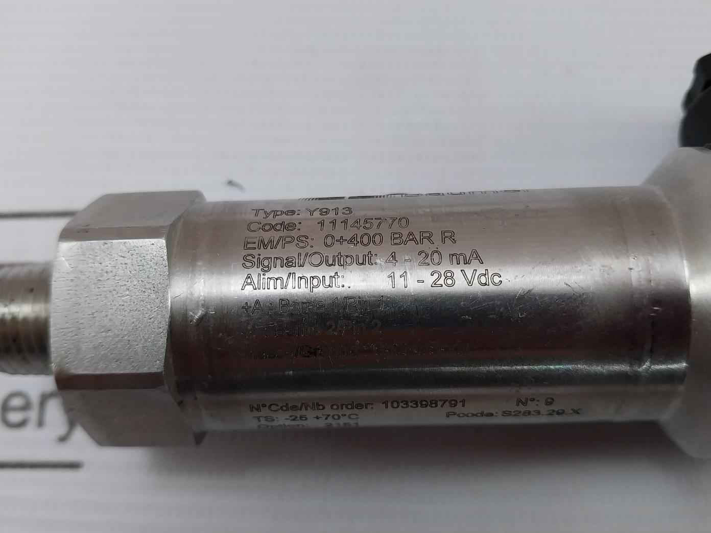 Baumer Y913 Pressure Transmitter 4-20 Ma 11-28 Vdc 0+400 Bar R