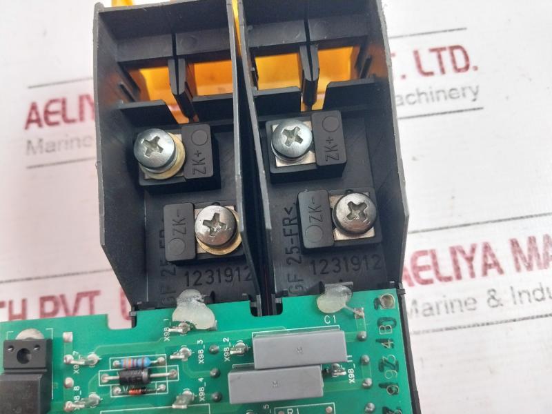 Baumuller 3.9934B Printed Circuit Board 1231912 X99Ab