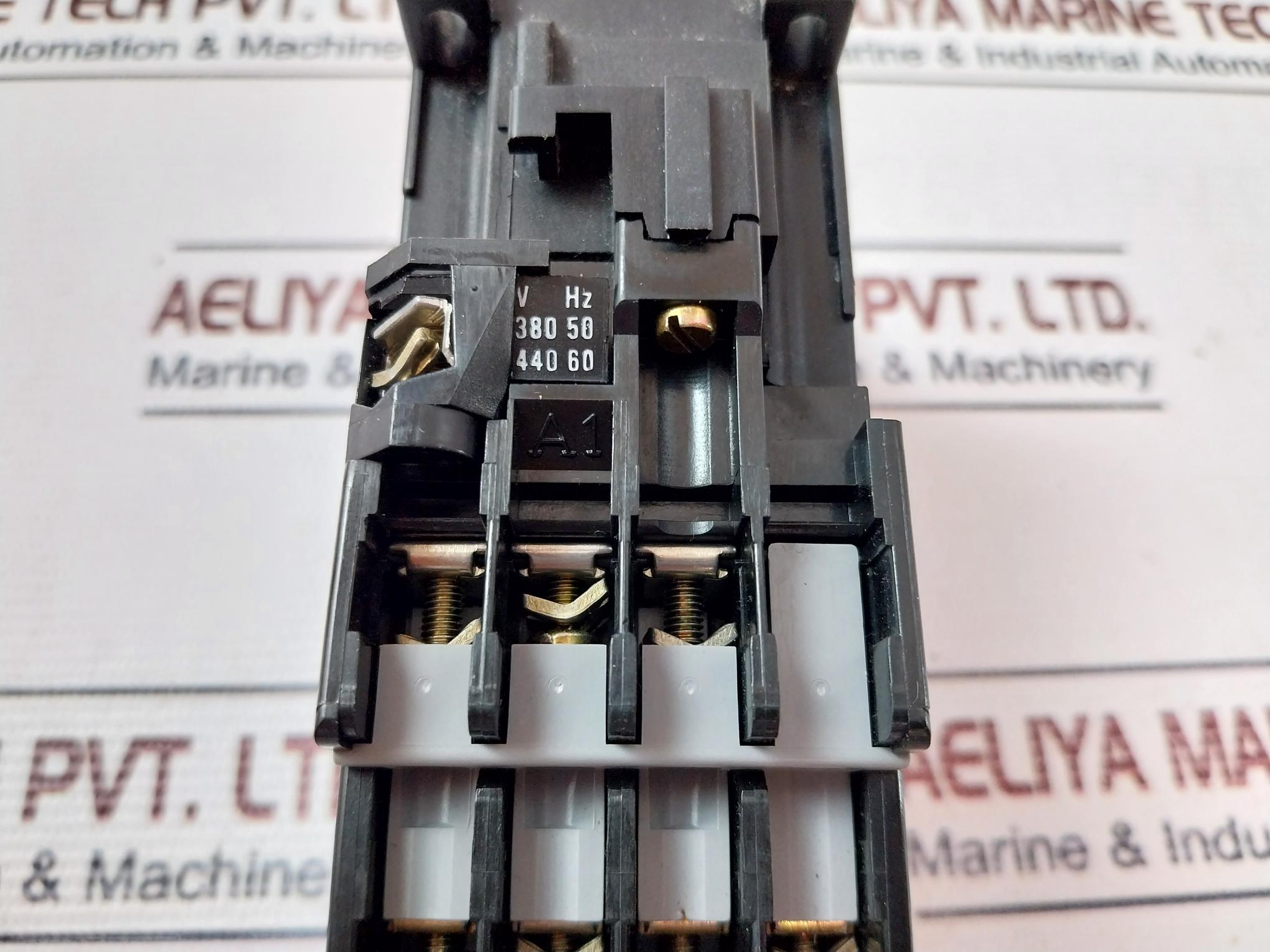 Bbc Magnetic B12-30-22 Contactor 660V