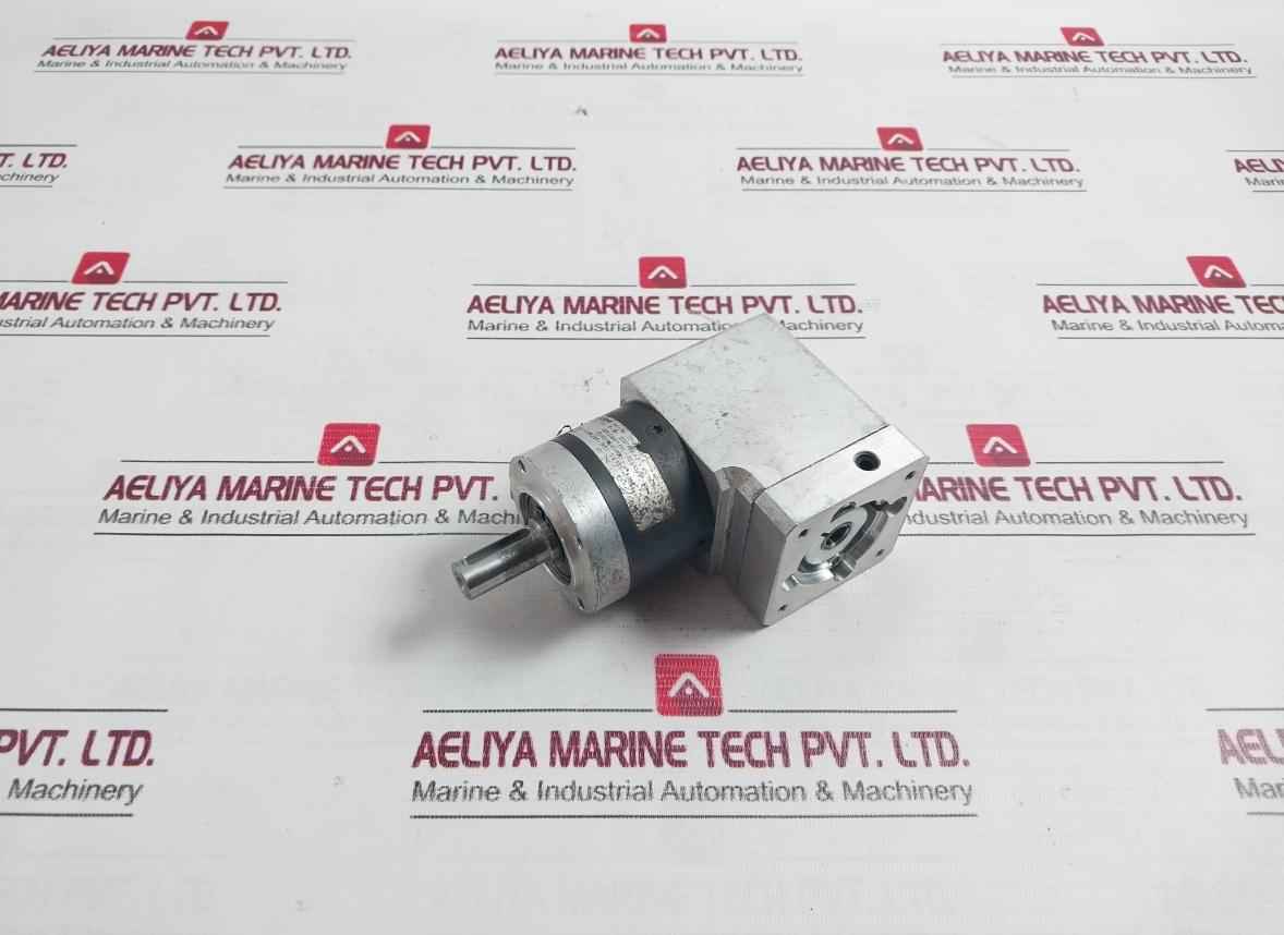 Beckhoff Am8022-0D10-0000 Servo Motor Ip54/Ic400 8000Rpm 0.8Nm En60034-1