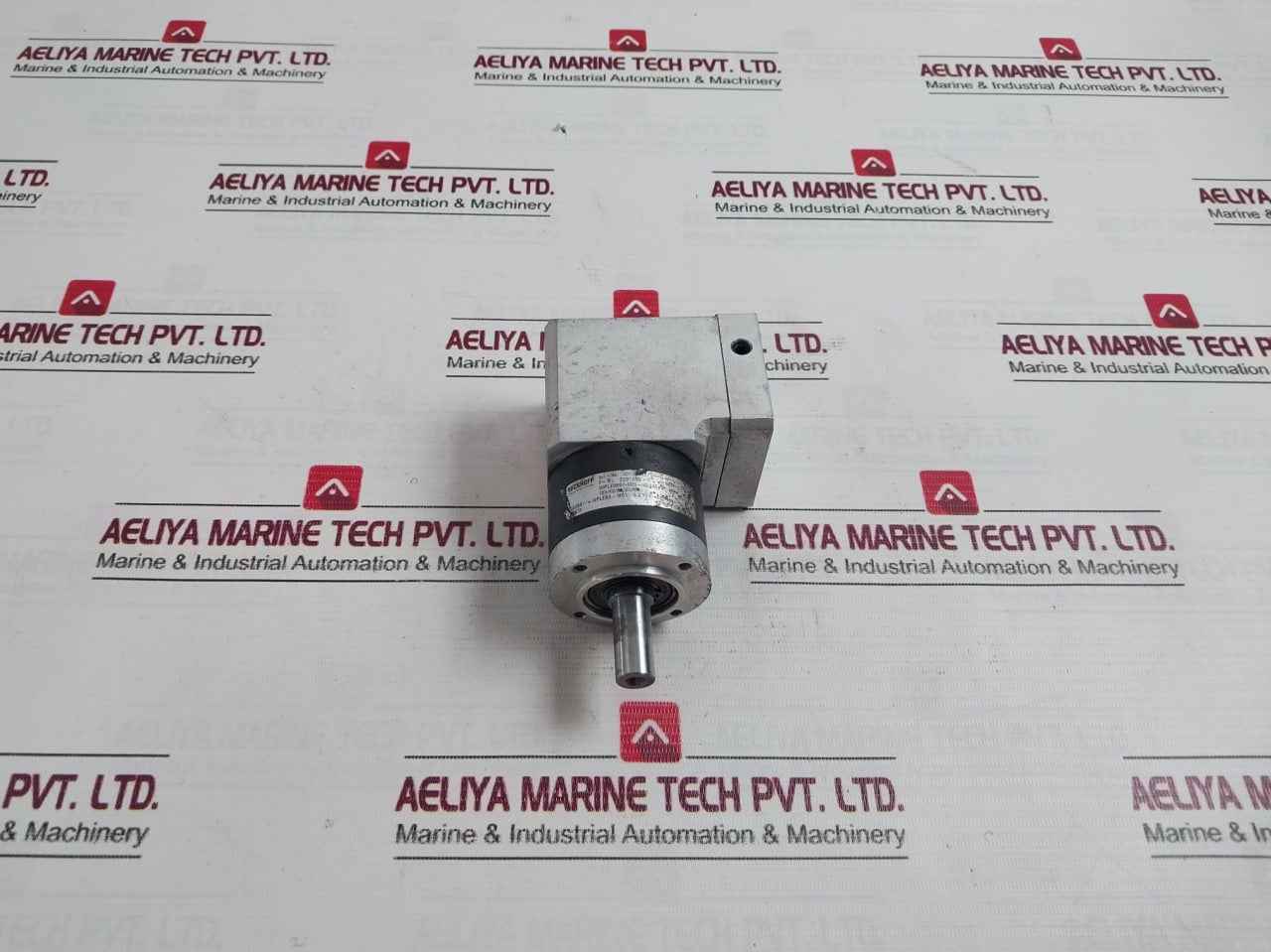 Beckhoff Am8022-0D10-0000 Servo Motor Ip54/Ic400 8000Rpm 0.8Nm En60034-1