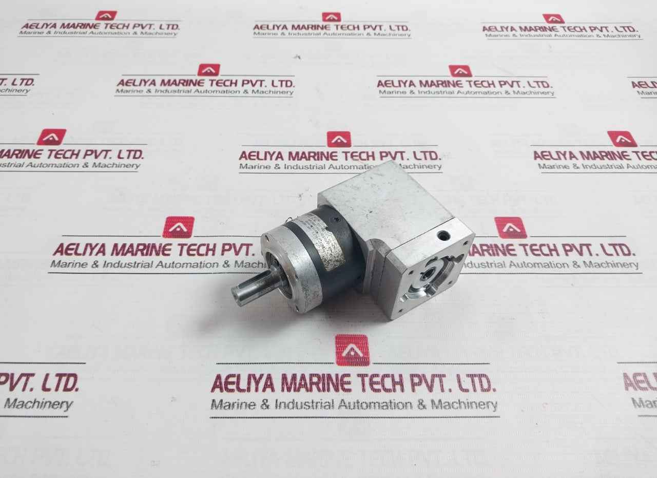 Beckhoff Am8022-0D10-0000 Servo Motor Ip54/Ic400 8000Rpm 0.8Nm En60034-1