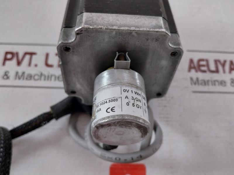 Beckhoff As1050-0120 Stepper Motor Holding Torque 8-30Vdc 1,20 Nm 5.0A 24/50Vdc