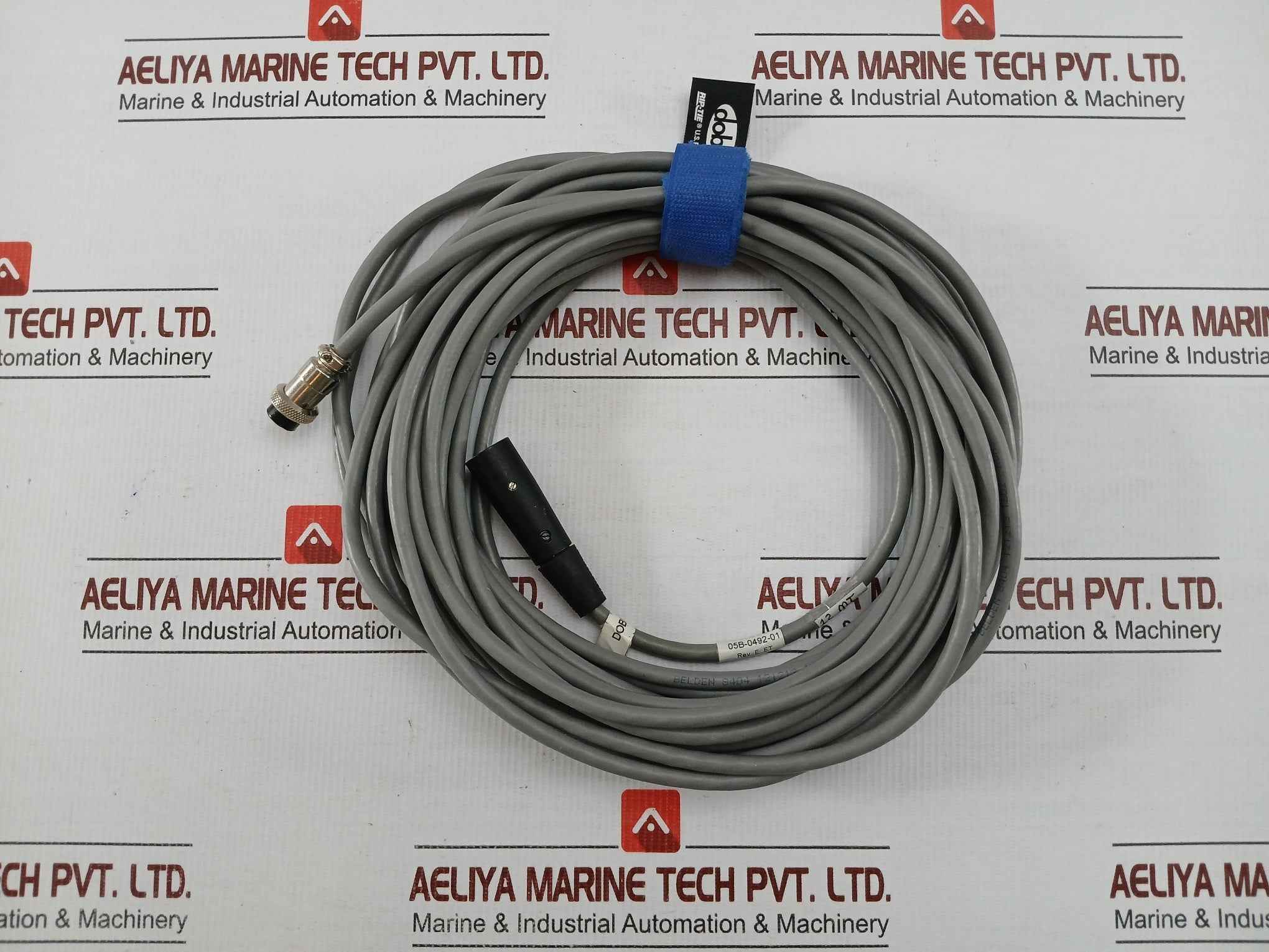 Belden Microphone Cable 12-meter With Cablewrap 8404 121213 1602