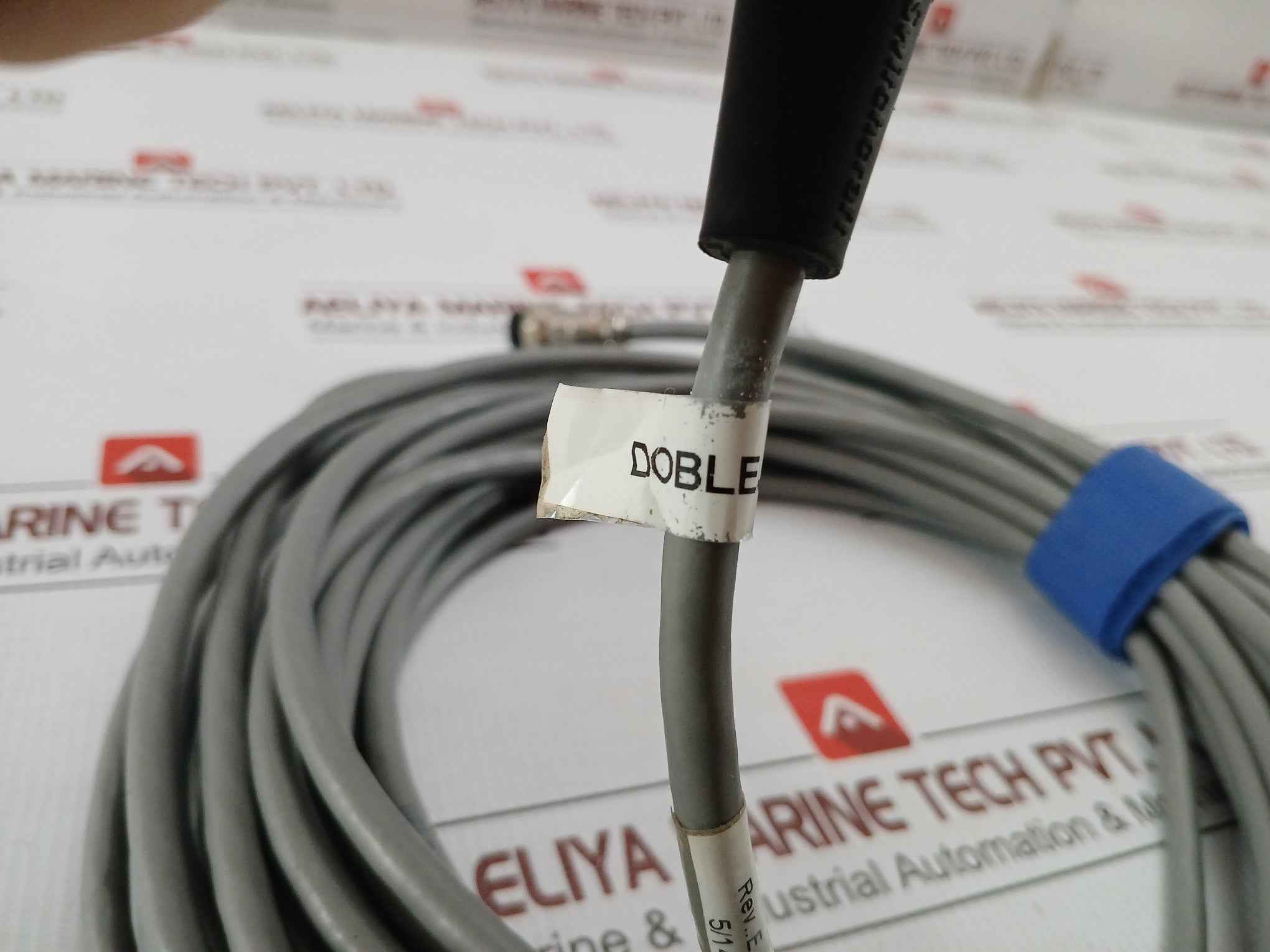 Belden Microphone Cable 12-meter With Cablewrap 8404 121213 1602